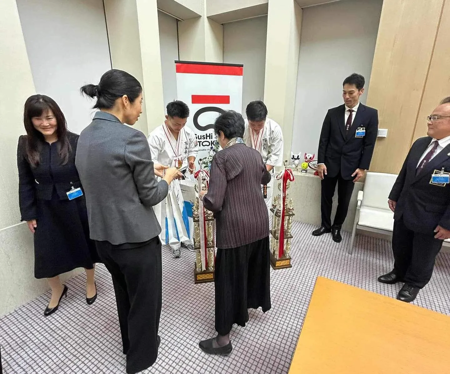 【東京都知事表敬訪問】